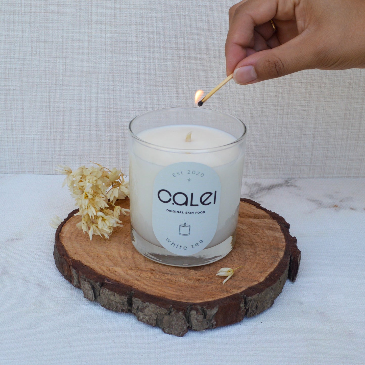 Vela White Tea